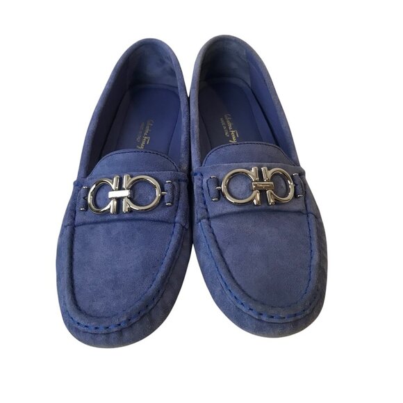 Salvatore Ferragamo Ladies Berra Gancini Driver  Suede Moccasin In Blue Size 9 - Picture 1 of 9